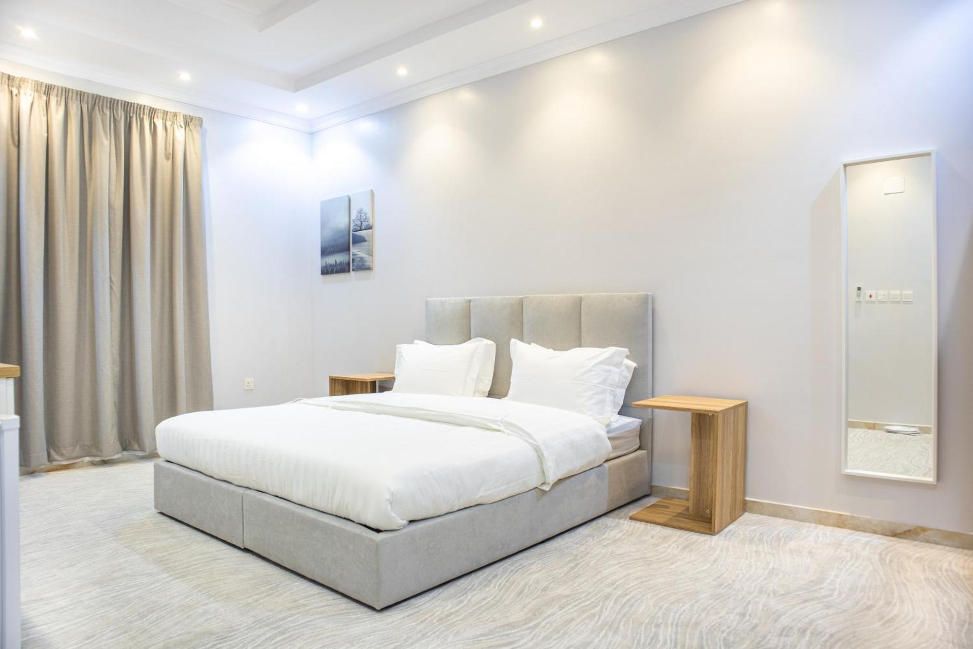Luxurious Family Apartments 15Mins Drive To Al-Masjid Nabawi - Nozol Noor 4 메디나 외부 사진