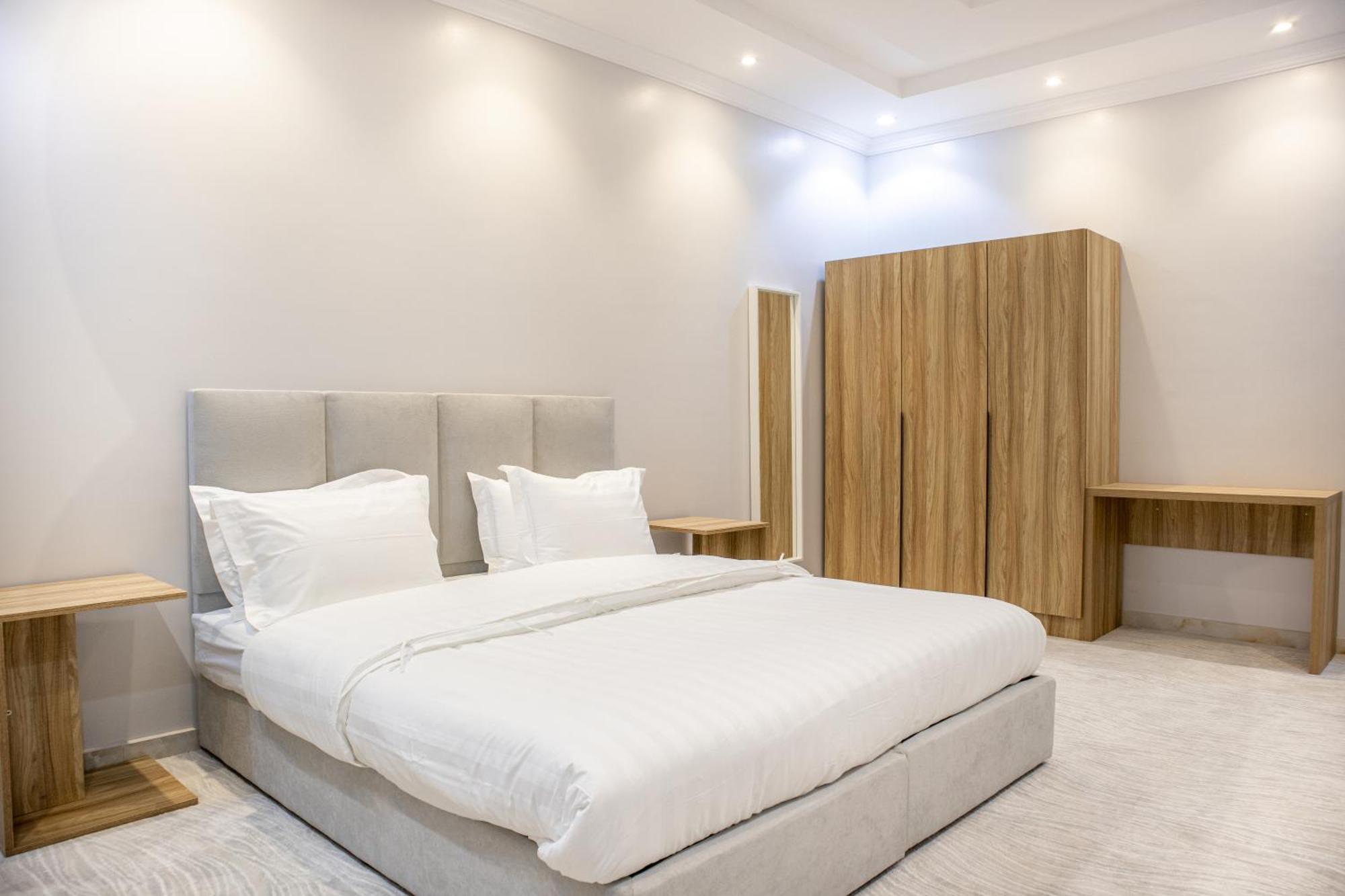 Luxurious Family Apartments 15Mins Drive To Al-Masjid Nabawi - Nozol Noor 4 메디나 외부 사진